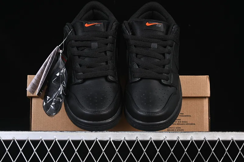 All categories Nk SB Dunk series Nk SB Dunk Low low-top sneakers Nike SB Dunk Low Pro ISO Black Warrior low-top casual skateboard shoes FJ1674-001